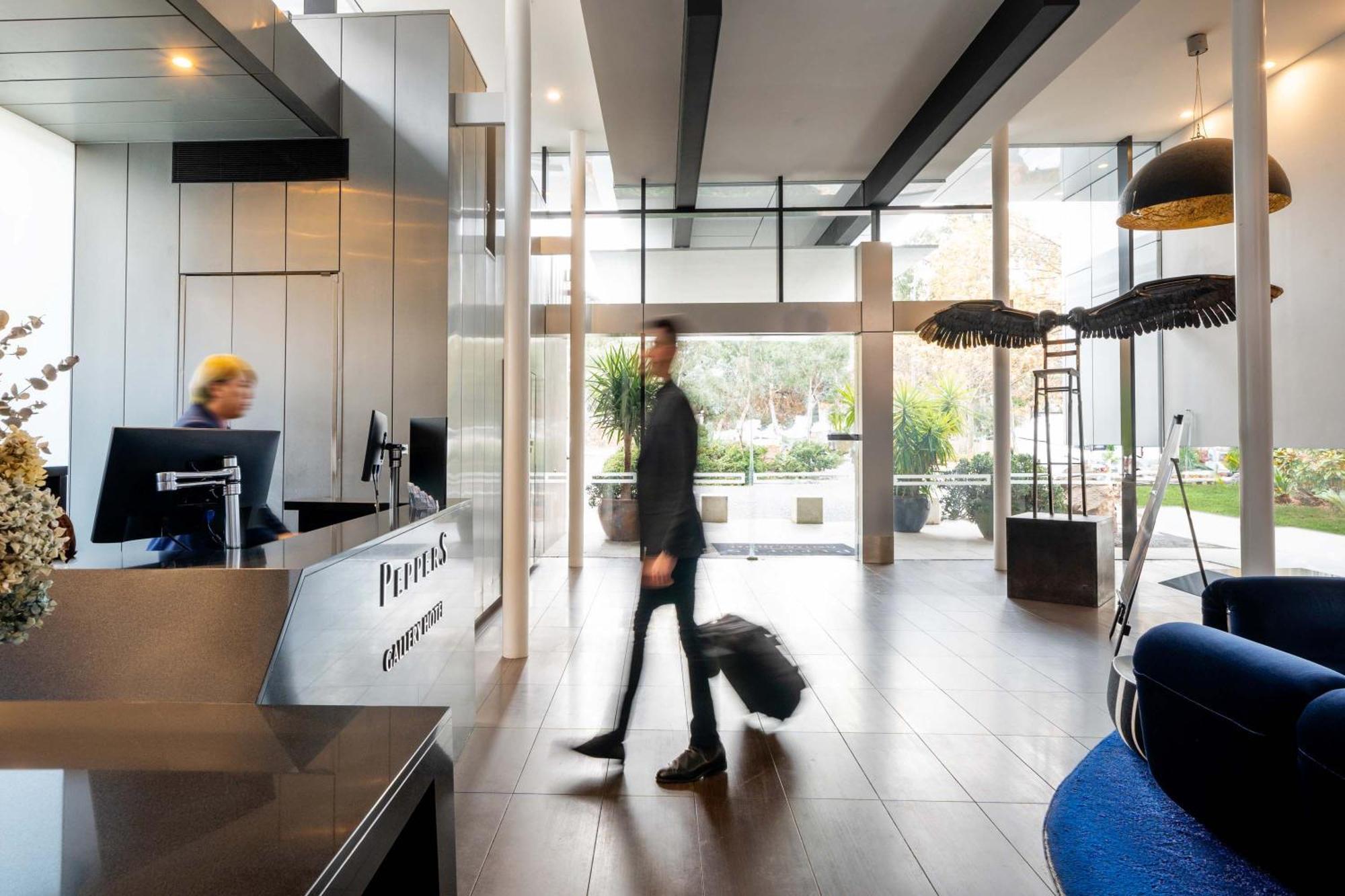 Peppers Gallery Hotel Canberra Bagian luar foto